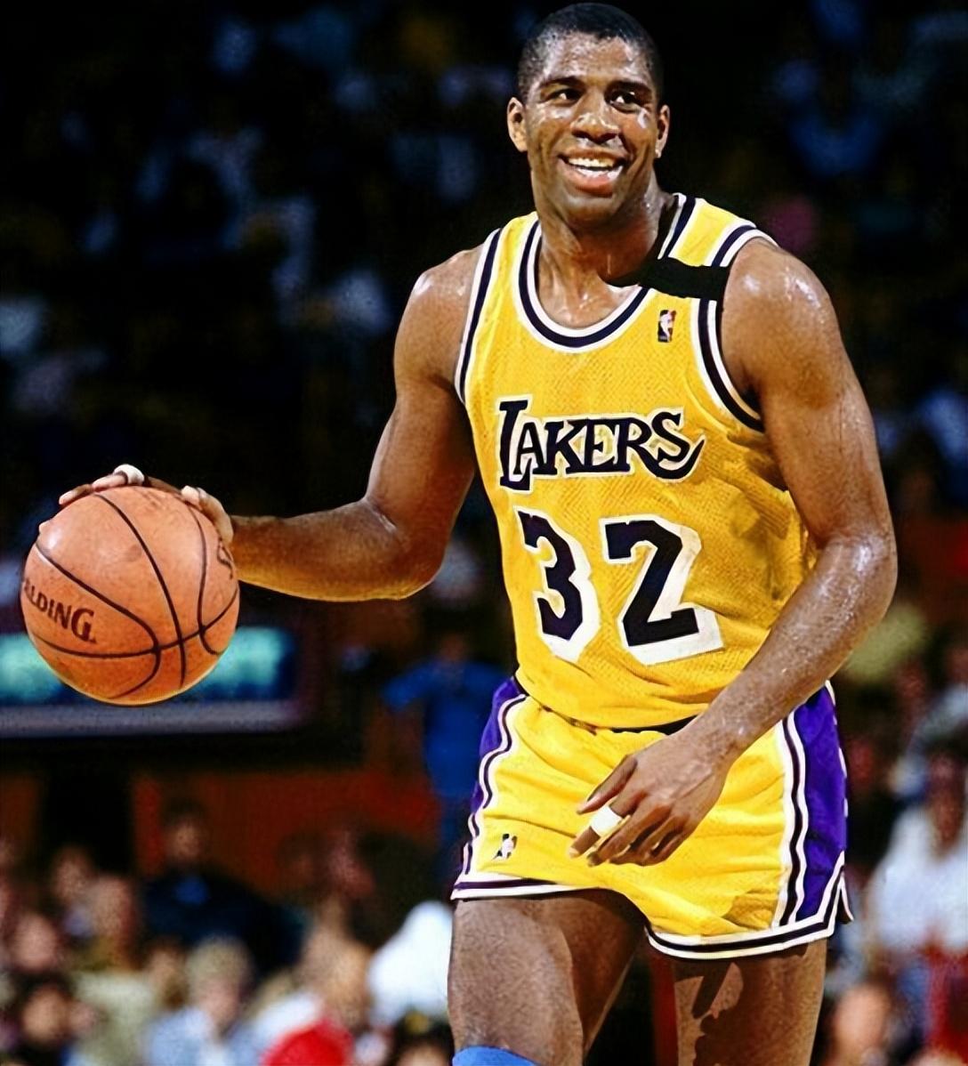 在多语种平 在多语种平